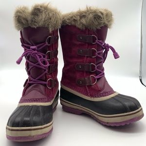 Sorel Youth Joan of Arctic Suede Leather Waterproof Boots, size US 2 (Kids)